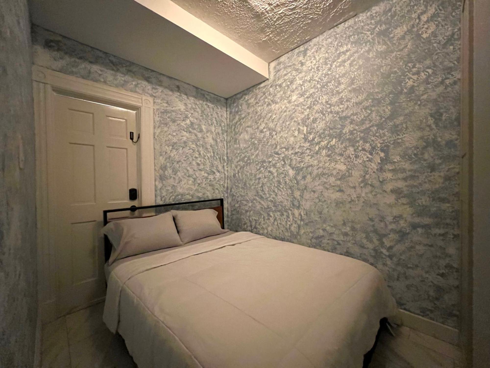 3 Bedrooms In 2Nd Floor Modern Brooklyn Home, Close To J Train Ню Йорк Екстериор снимка